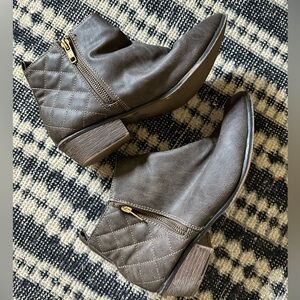 Women’s Grey Ankle Boots